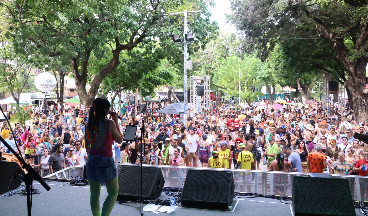 palco do carnaval no Benfica